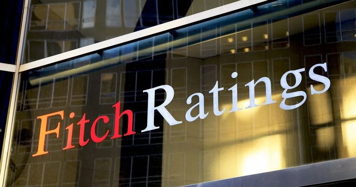 Fitch downgrades Gabon deeper into junk amid debt strain