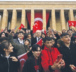 Turcja może zmienić kurs. Tegoroczna walka o władzę będzie zacięta