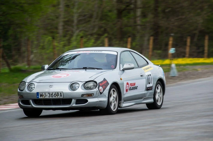 Toyota Celica w czasie Clasic Auto Cup