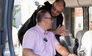 Miasto uruchamia dodatkowy transport dla osób z niepełnosprawnościami