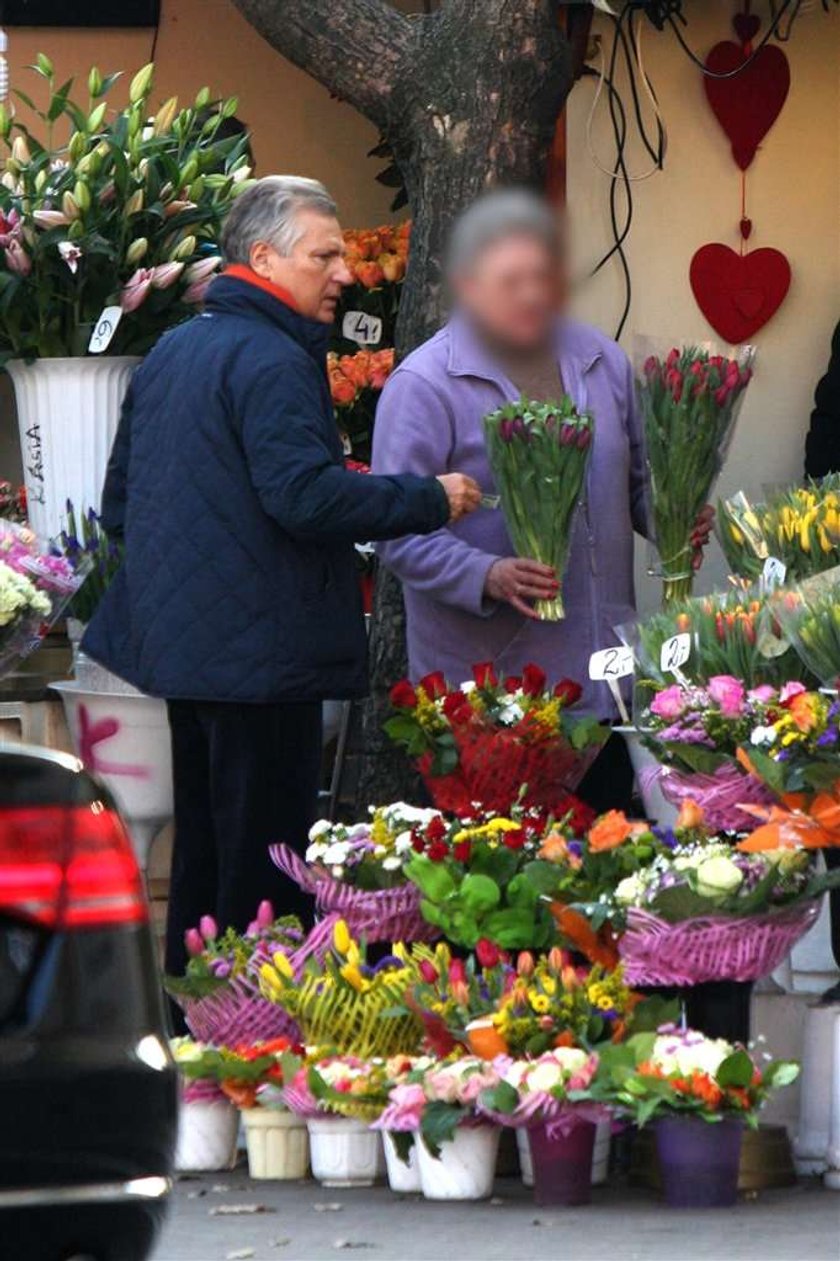 Kwaśniewski inaczej niż Wałęsa. Dba o żonę