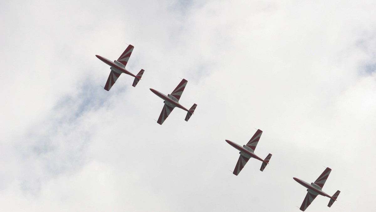 Bogusław Kafarski (samolot E.A.D.S Socata Morane MS-883 Rallye 115), pilot z Ostrowa Wielkopolskiego, pokonał rywali w konkurencjach lotniczo-wodniackich i wygrał międzynarodowy rajd lotniczy po Warmii i Mazurach.