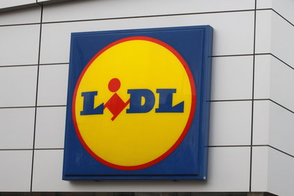 Lidl zagrał konkurentowi na nosie. Ten mu właśnie odpłacił