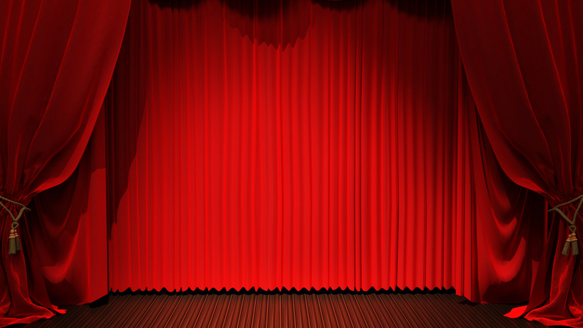 Inauguracja sezonu 2017/18 odbędzie się 2 listopada w warszawskiej bazylice archikatedralnej, a pierwsza premiera sceniczna "Dziady - Widma" będzie miała miejsce w Teatrze Królewskim 3 listopada. - Jesteśmy na początku drogi - mówił szef Polskiej Opery Królewskiej Ryszard Peryt.