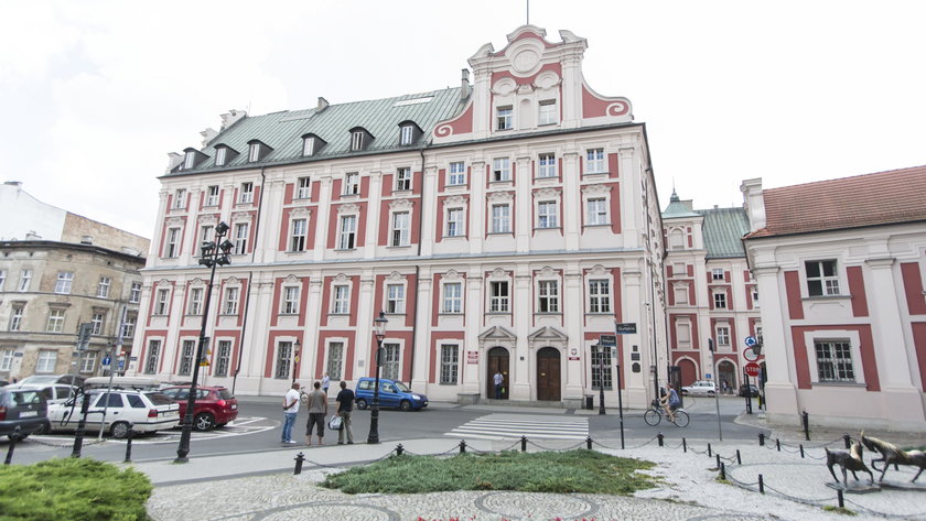Na razie nie będzie zwolnień za mobbing w poznańskim magistracie