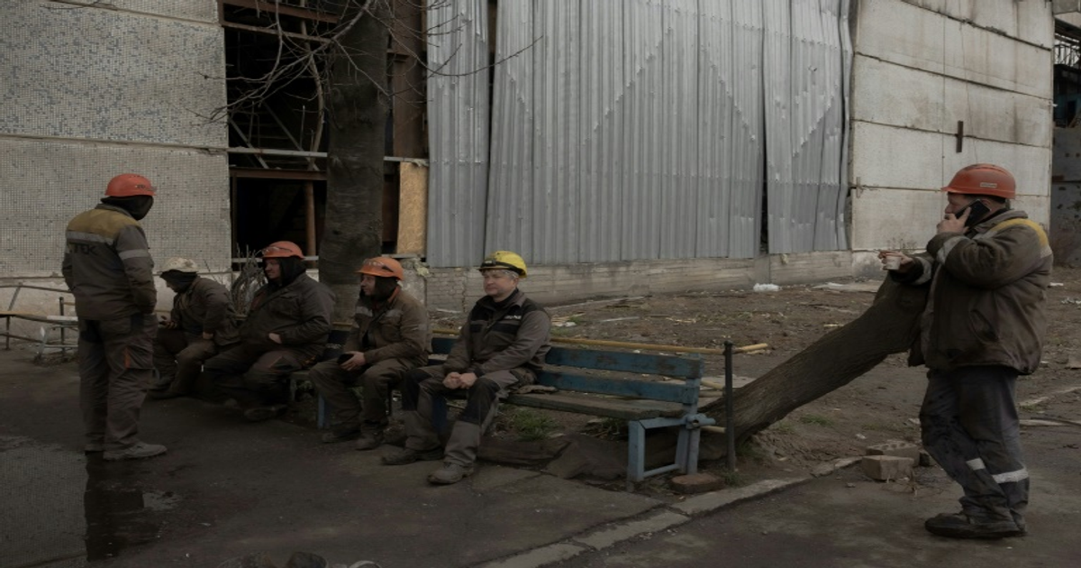 Ukraine : une centrale reconstruite à 100%, puis re-détruite