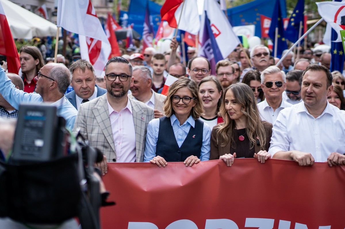 Lewica szykuje rewolucję w systemie podatkowym. Ma zniknąć składka zdrowotna