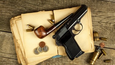 Trudny quiz z polskich kryminałów. Dopasuj powieść do autora. Wynik 20/20 to mistrzostwo