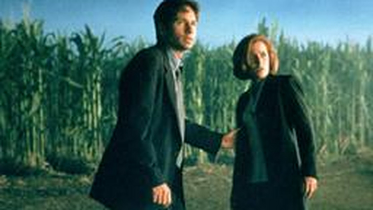 Gillian Anderson i David Duchovny domagają się usunięcia z filmu "Z archiwum X" sceny miłosnej z ich udziałem.