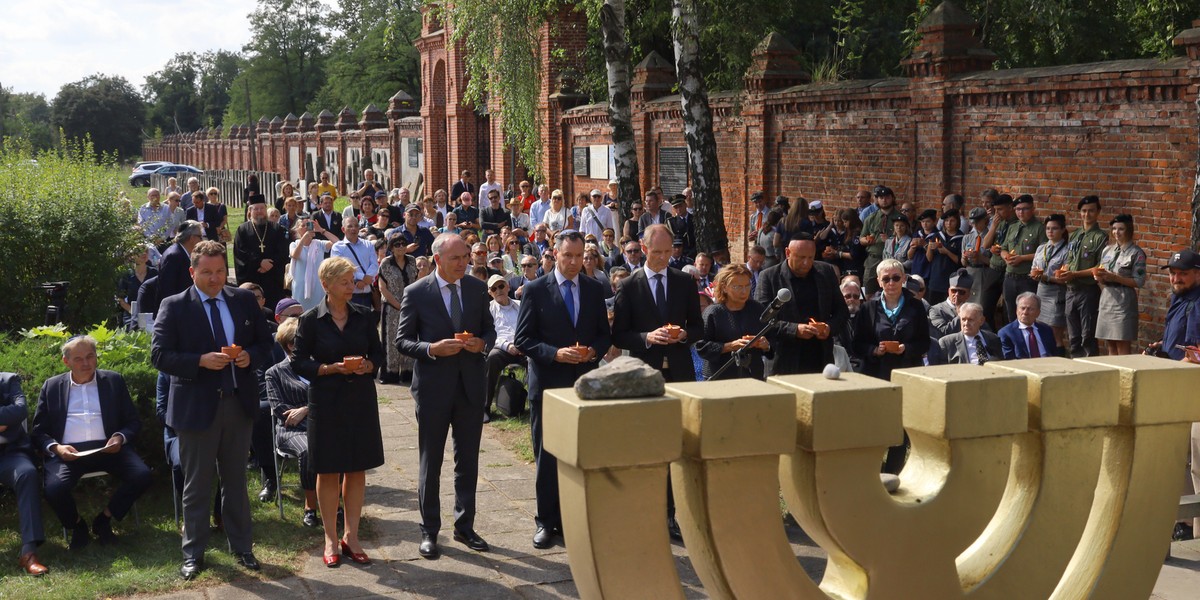 Rocznica likwidacji Litzmannstadt Ghetto na cmentarzu żydowskim w Łodzi