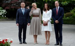 Kate i William w Polsce. Spotkanie z parą prezydencką i wizyta w Muzeum Powstania Warszawskiego [ZDJĘCIA]