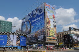 Miliardy złotych na reklamę w Polsce. Połowa pieniędzy trafia do telewizji