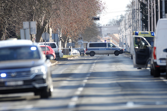 UŽAS U HRVATSKOJ Bežali od policije, ušli velikom brzinom u raskrsnicu i vozilom se ZAKUCALI U ZID: Četvoro mrtvih
