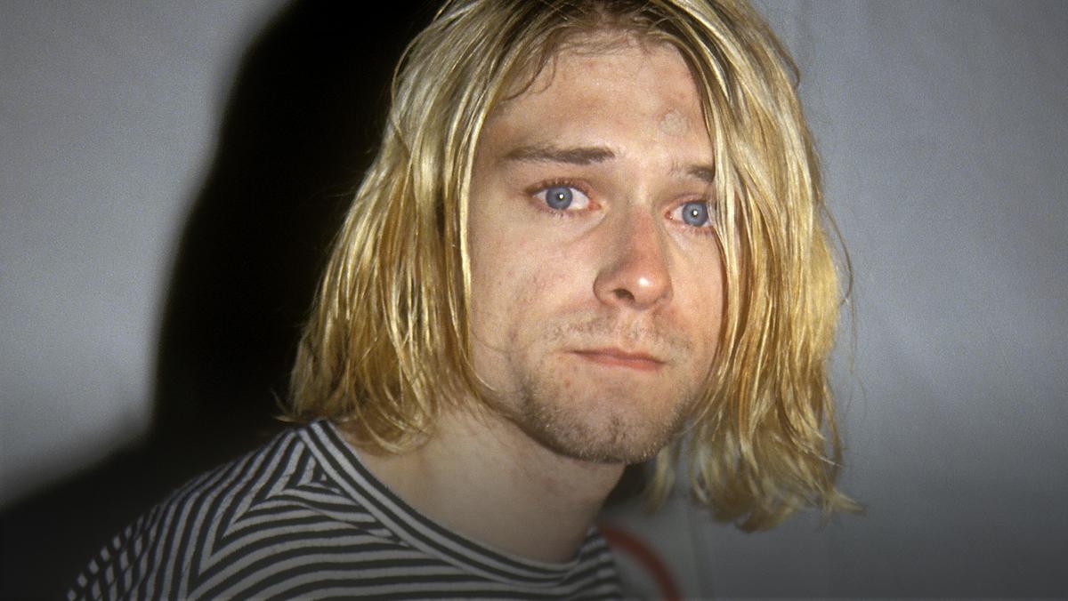 Kurt Cobain - popełnił samobójstwo przed 27 laty, a wielu fanów wierzy, że ich idol nadal żyje
