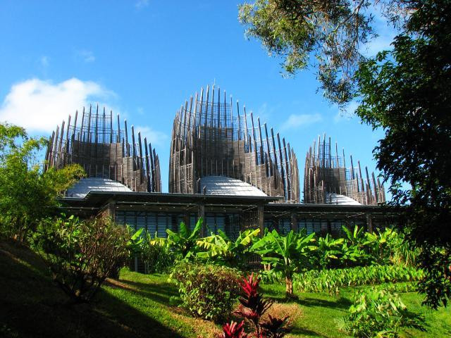 Galeria Nowa Kaledonia - Wyspa Ouvea i Noumea