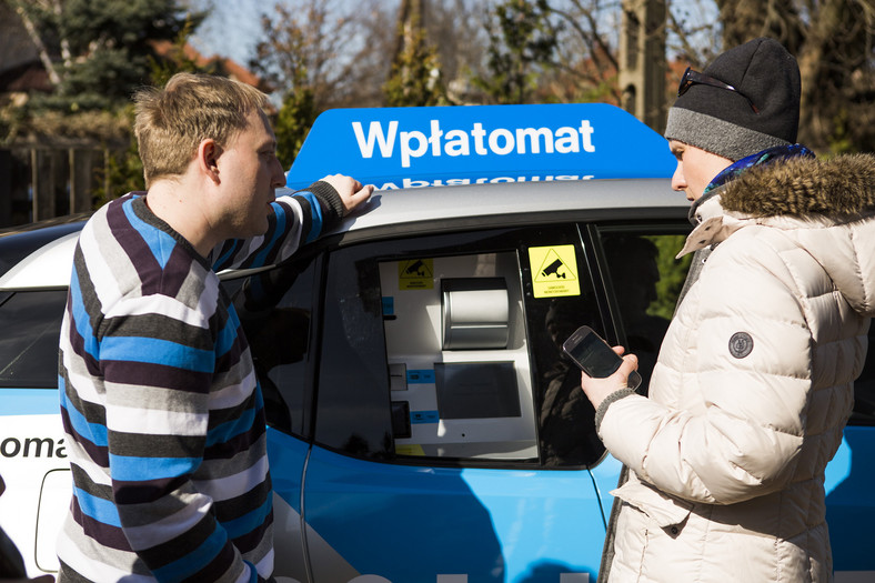 Mobilny wpłatomat Idea Banku