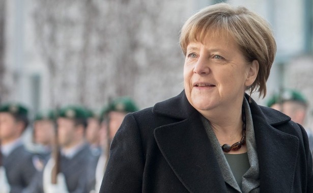 Merkel: Uchodźcy nie mogą sobie wybierać, gdzie w UE wystąpią o azyl