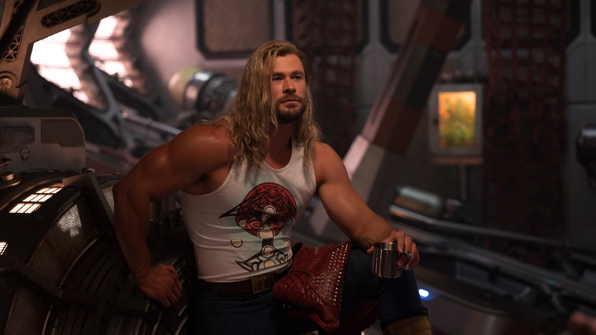 Chris Hemsworth w tytułowej roli w filmie Marvel Studios „Thor:miłość i grom