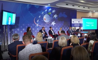 Jak wspierać ekosystem edukacji cyfrowej? Trendy w zdalnej edukacji