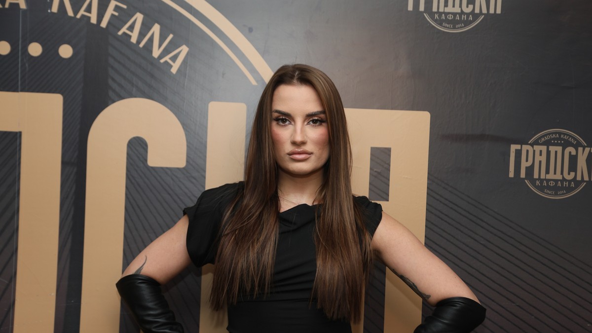 Barbara Bobak