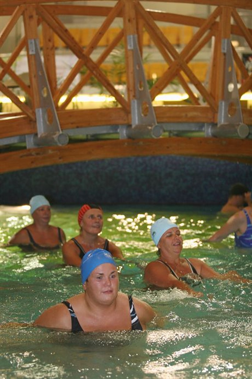 Akcja Grubaska: na basenie