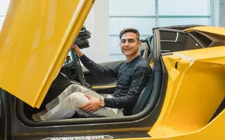 Kolega z drużyny Wojciecha Szczęsnego sprawił sobie Lamborghini