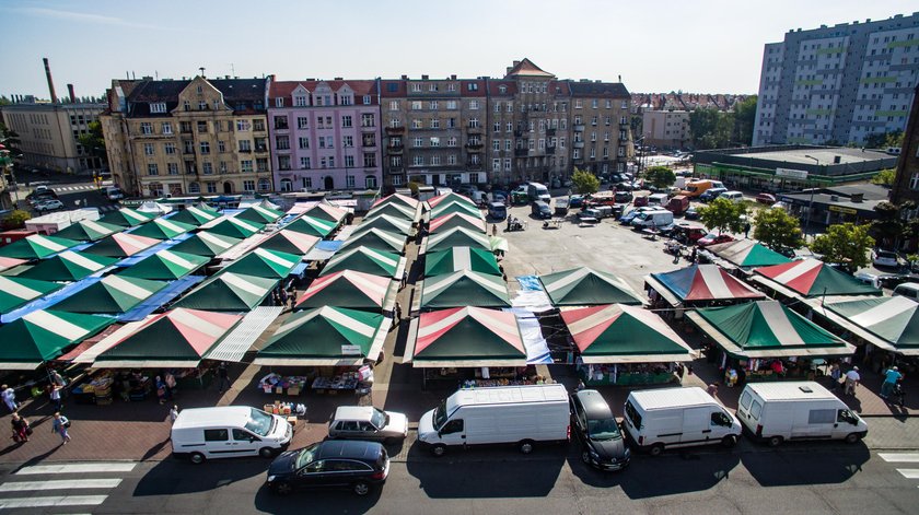 Co z remontem rynku Łazraskiego?