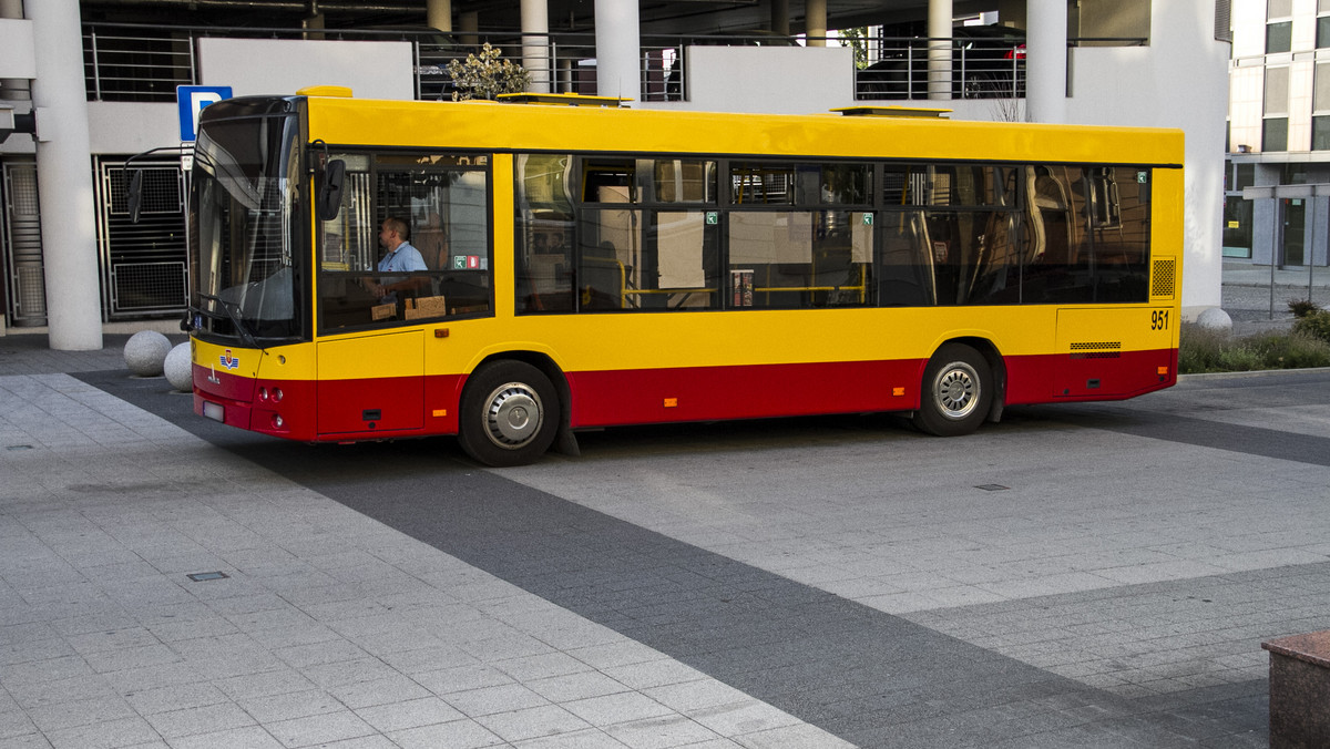 We wtorek, 1 października w Łodzi czeka nas dużo zmian w komunikacji wszystko przez początek budowy trasy W-Z i zakończenie części remontów prowadzonych w Łodzi, chodzi m.in. o zakończenie prac drogowych na ul. Tuwima, Żeromskiego czy Wólczańskiej.