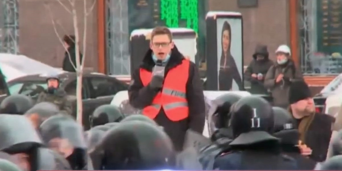 Polski reporter przegonił milicję na Ukrainie