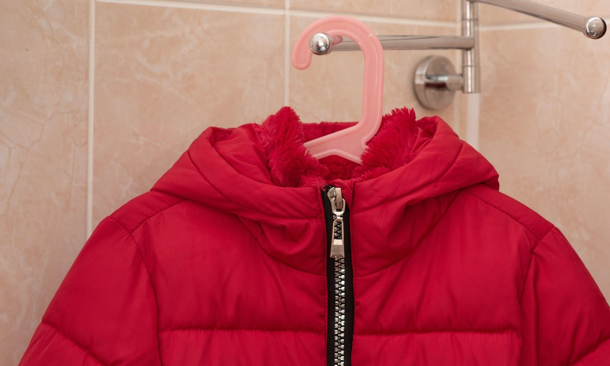 Trzy krople tego środka do pralki i twoja kurtka puchowa będzie jak nowa