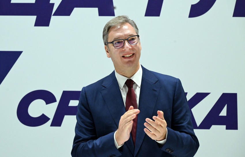 GO SNS, Aleksandar Vučić