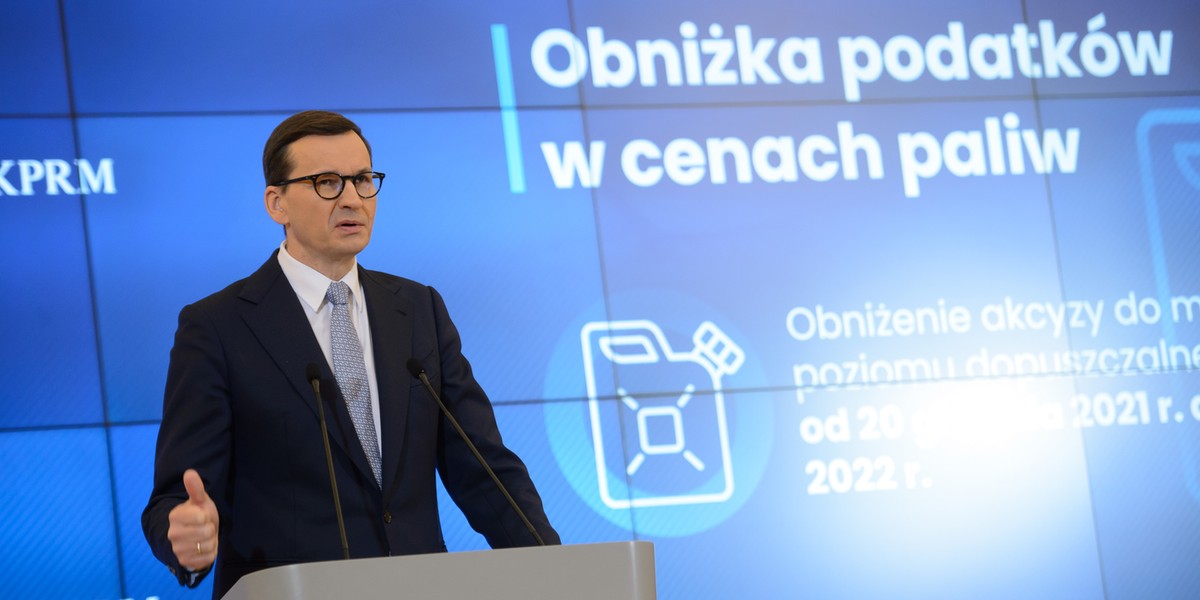 Premier Mateusz Morawiecki ogłasza założenia tarczy antyinflacyjnej, 30 listopada 2021 r. 