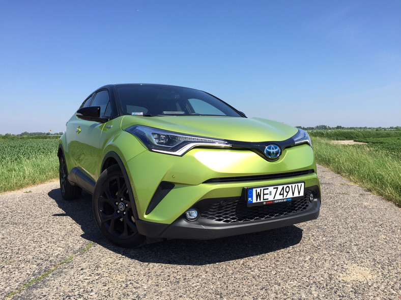 Toyota C-HR Hybrid Neon Lime