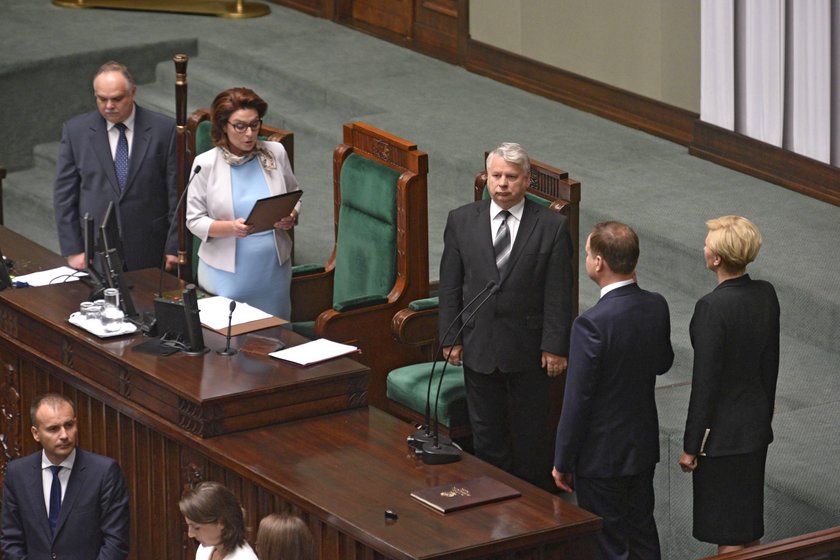 Nieładny gest Komorowskiego po przysiędze Dudy