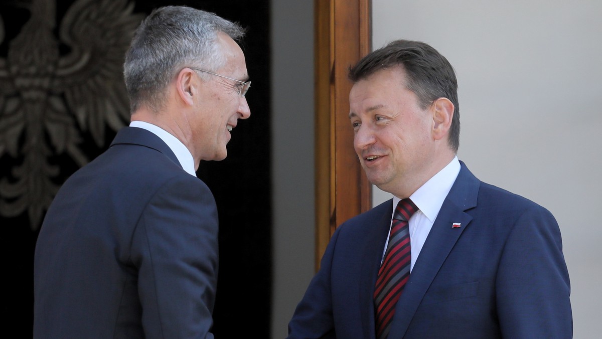 - Szef NATO Jens Stoltenberg przyznał, że zwiększona obecność wojsk amerykańskich w Europie, w Polsce, na wschodniej flance wzmacnia zdolności obronne Sojuszu Północnoatlantyckiego - powiedział Minister Obrony Narodowej Mariusz Błaszczak.