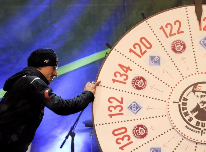 Orzeł z Wisły losuje odległości, które miał osiągnąć