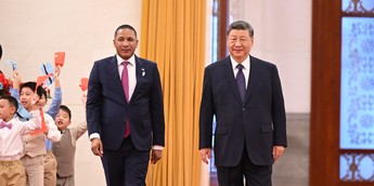 Chinese President Xi Jinping holds a welcome ceremony for Botswana's President Duma Gideon Boko in the Northern Hall of the Great Hall of the People prior to their talks in Beijing, capital of China, Oct. 13, 2026. Xi held talks with Boko, who is on a state visit to China, in Beijing on Tuesday. [Photo/Xinhua]