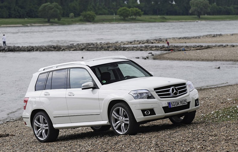 Mercedes-Benz GLK: przetestowany w Namibii (fotogaleria + informacje)