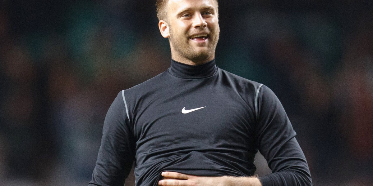 Artur Boruc (34 l.)