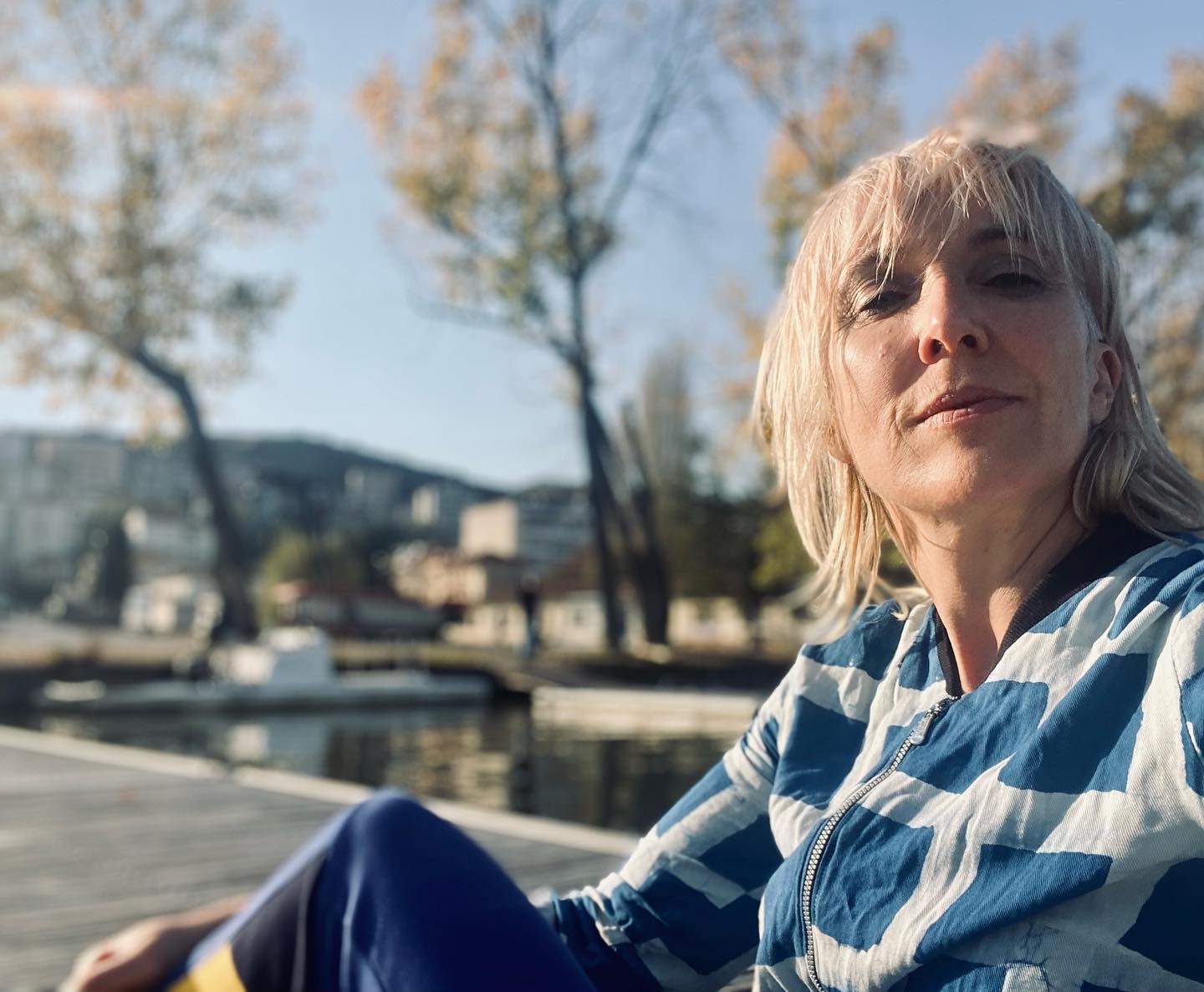 Írska speváčka a skladateľka Catherine „Cat“ Dowling.