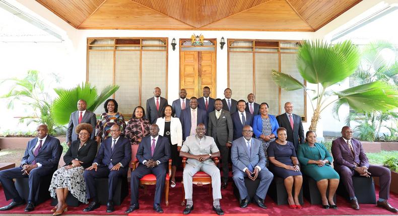 President William Ruto chairs Cabinet meeting at Kisumu State Lodge on October 9, 2023