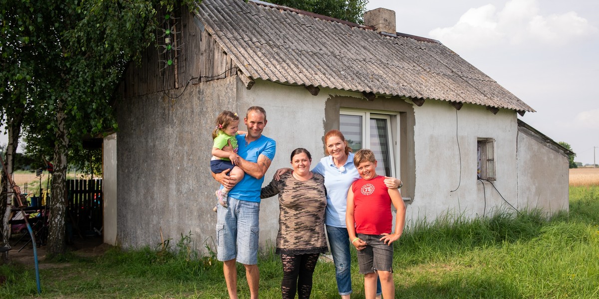 Rodzina pani Patrycji może zapomnieć o życiu w rozpadającym się domu. 