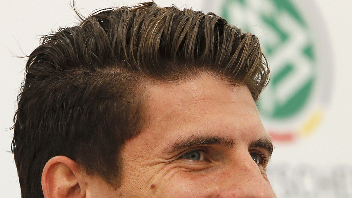 Napastnik Bayernu Monachium Mario Gomez podda się operacji i prawdopodobnie wypadnie ze składu bawarskiej drużyny nawet na trzy miesiące.