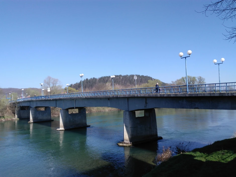 Most na Uni u Novom Gradu