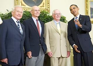 Buzz Aldrin, Michael Collins, Neil Armstrong i Barack Obama