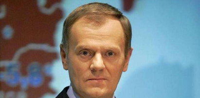 Tusk dostał raport z katastrofy. Co w nim jest?