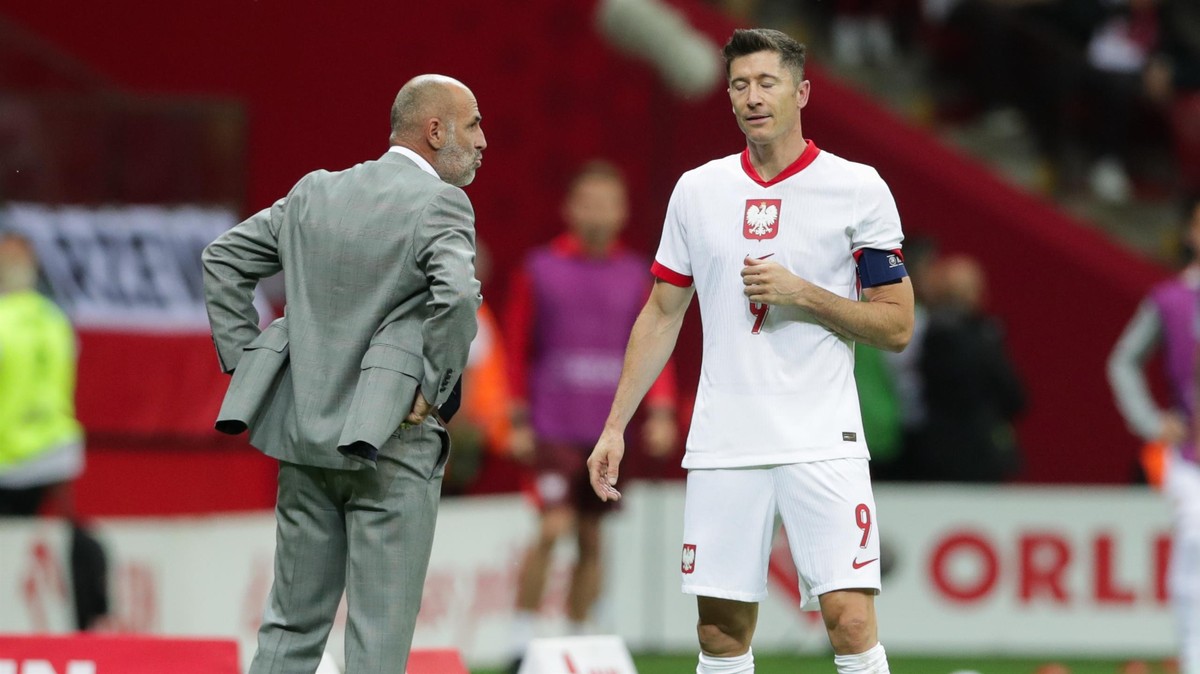 Robert Lewandowski i jego konflikty. "Koledzy", 8 sekund milczenia i wielkie pieniądze