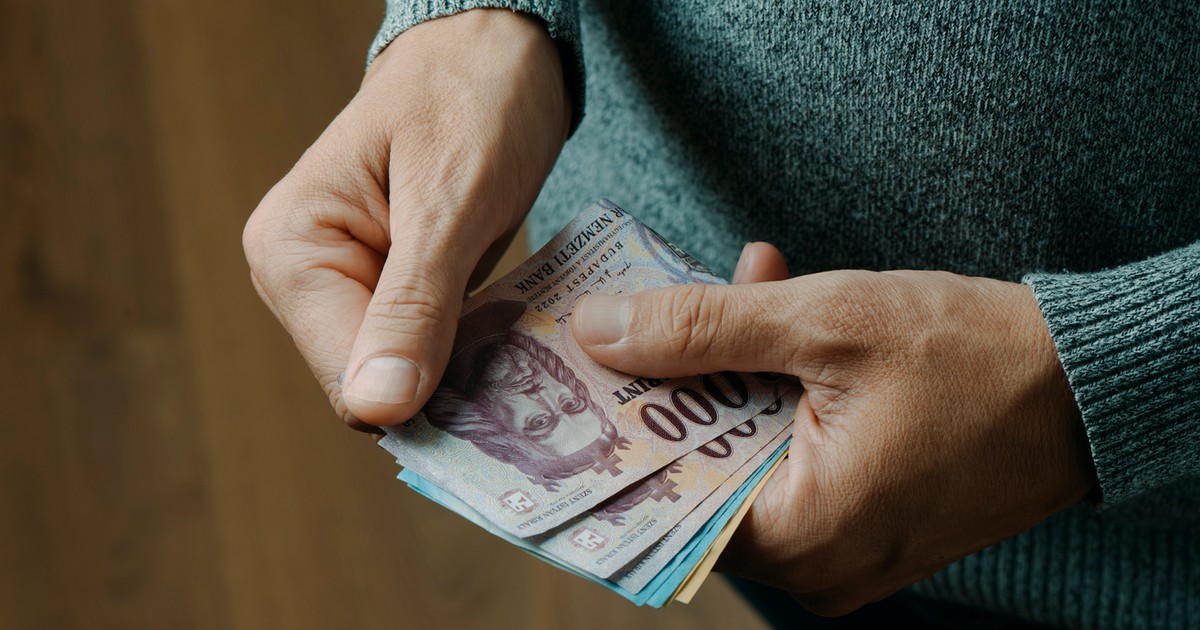 Korábban érkezik az áprilisi nyugdíj 2025-ben: itt a hivatalos dátum