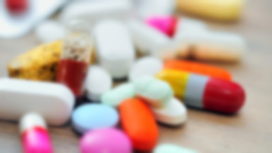 Leki skażone rakotwórczymi substancjami na rynku. Europejska Agencja Leków szuka winnych