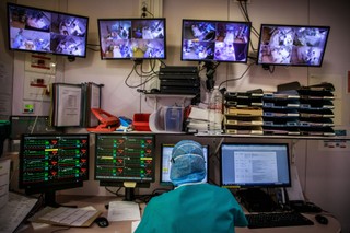 Koronawirus we Francji. Rada Naukowa: Jedna czwarta ludności kraju w grupie podwyższonego ryzyka